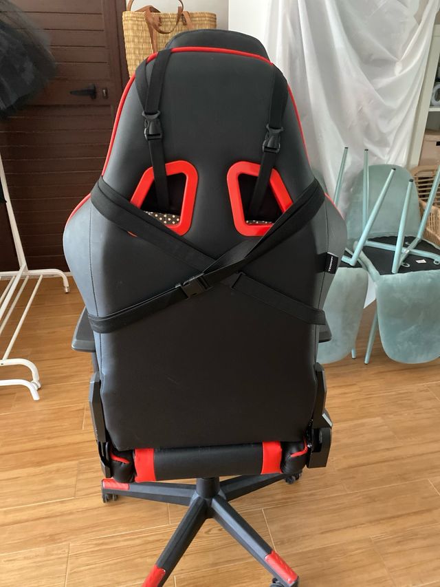 Silla Gaming Newskill Negra/Roja Casi Sin Uso