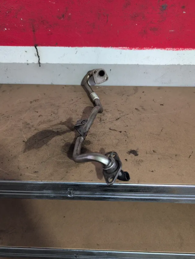 Tubo Válvula EGR 036131503R