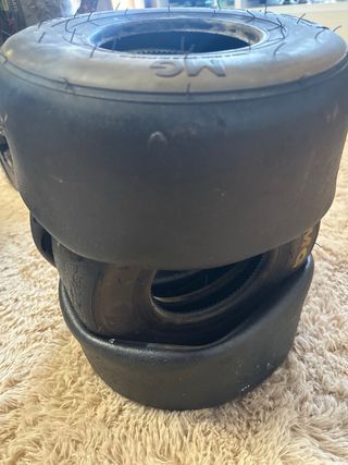 Neumáticos CRG 11x7.10-5 para entreno, usados.