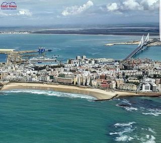 Piso en venta en Centro Histórico - Plaza España en Cádiz