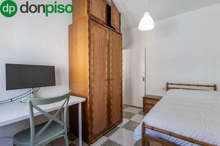 Piso en venta en Camino de Ronda - Rosaleda en Granada
