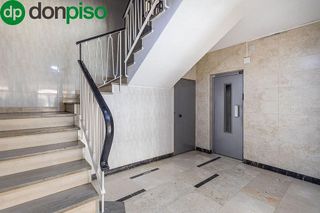 Piso en venta en Camino de Ronda - Rosaleda en Granada