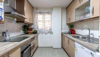 Piso en venta en Almanjáyar en Granada