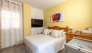 Piso en venta en Almanjáyar en Granada