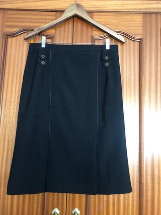 Lote 5 faldas rectas negras y granate con abertura