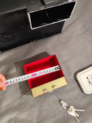 Caja fuerte secreta camuflada