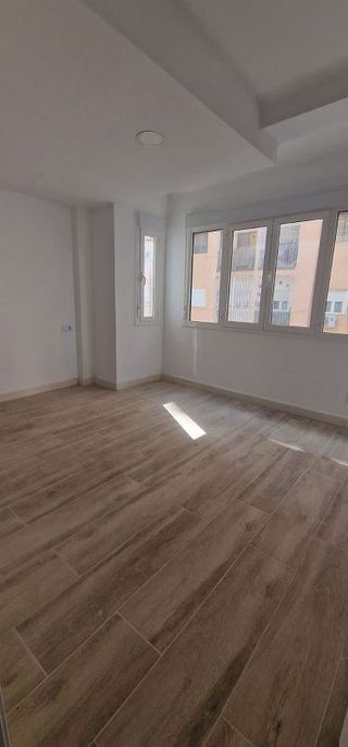 Piso en venta en Plaza de Toros - Santa Rita en Almería