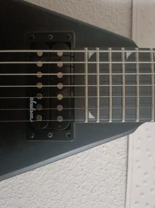 Jackson JS22-7 KVK Guitarra Eléctrica 7 Cuerdas
