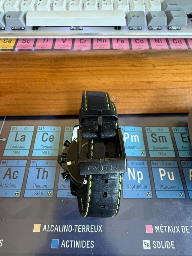 Cronógrafo Seiko Sportura 7T62 0KV0 cuarzo, zafiro