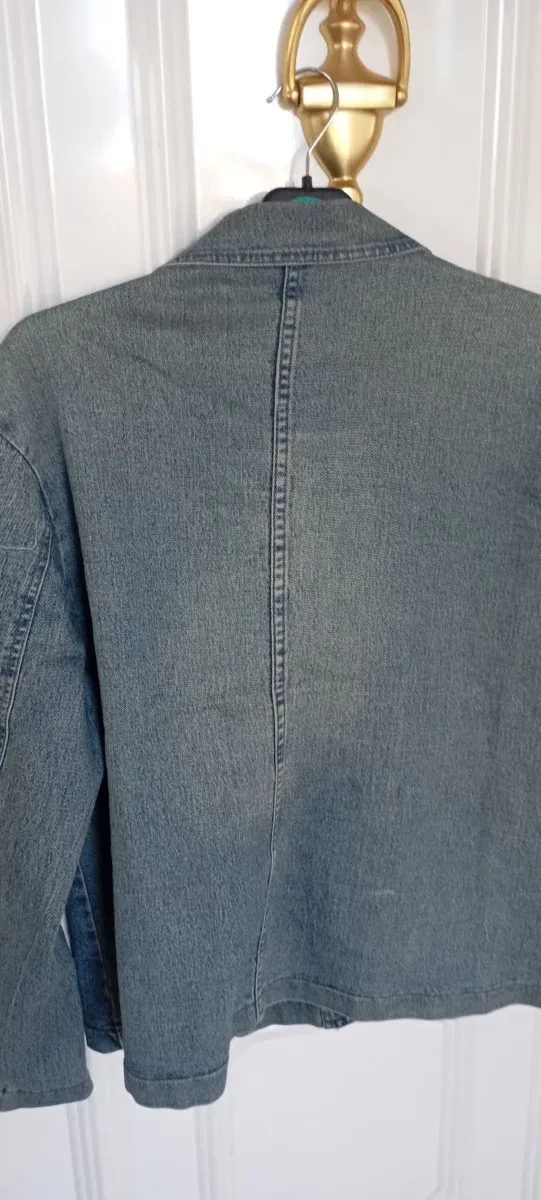 Blazer vaquero desgastado talla 40-42