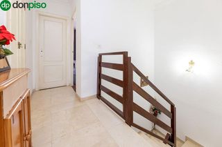 Casa adosada en venta en Atarfe