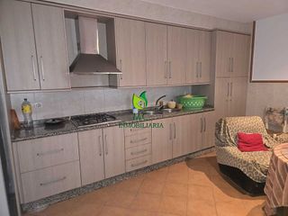 Casa adosada en venta en Don Benito