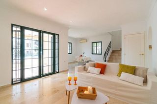 Chalet en venta en Campos de Golf - Villa Martin - Los Dolses en Orihuela