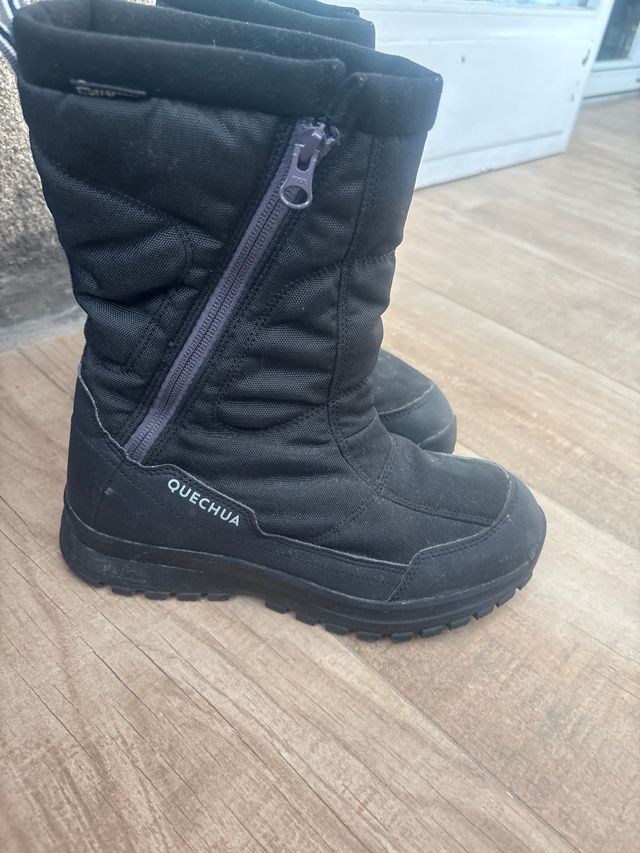 Mono de esquí, casco y botas