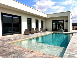 Chalet en venta en Aspe