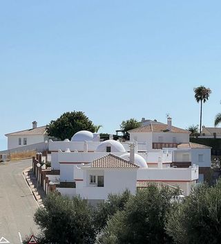 Chalet en venta en El Faro de Calaburra - Chaparral en Mijas