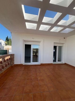 Chalet en venta en El Faro de Calaburra - Chaparral en Mijas