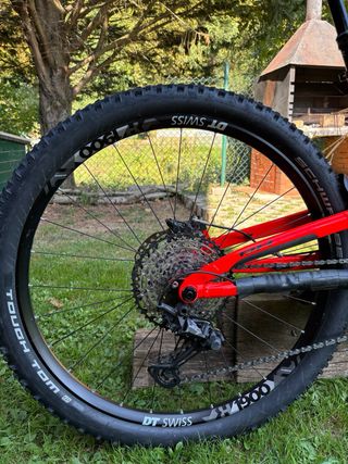 Bicicleta Eléctrica BH ATOMX Carbono