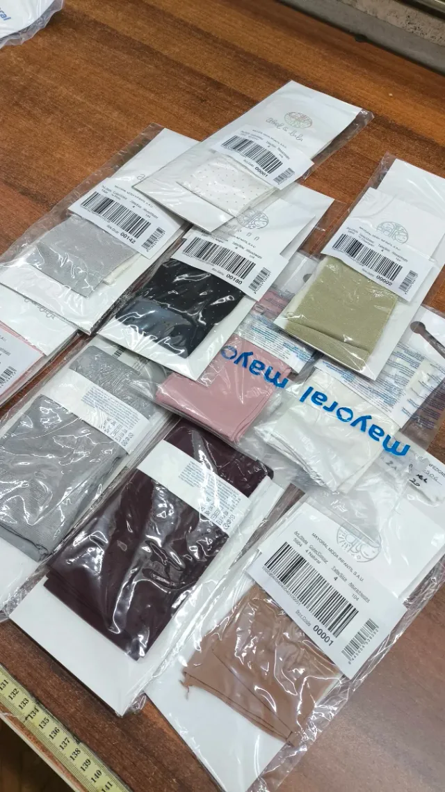 Lotto 10 paia collant 4 anni Abel&Lula