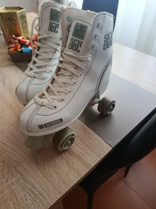 Patines blancos SCHOOL 4 ruedas