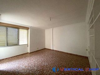 Piso en venta en Caudete