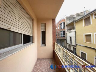 Piso en venta en Caudete