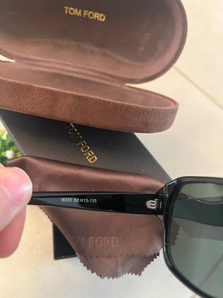 Occhiali da sole Tom Ford neri autentici