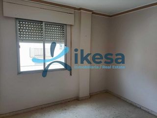 Piso en venta en Cabra