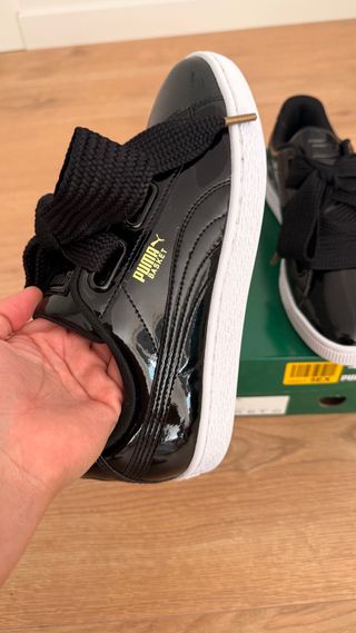 Zapatillas Puma Basket Negras Charol.