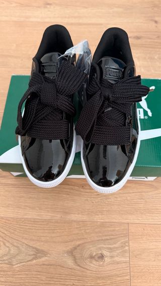 Zapatillas Puma Basket Negras Charol.