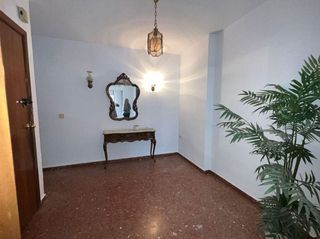 Piso en venta en Cabra