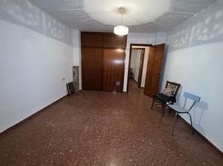 Piso en venta en Cabra