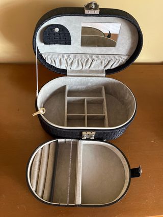 Joyero grande con cierre sin estrenar