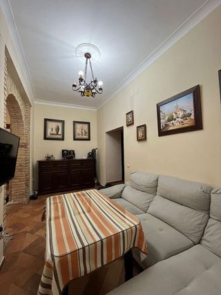 Piso en venta en Carmona