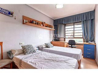 Piso en venta en Campoamor en Alicante
