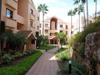 Piso en venta en Benahavís