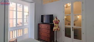 Piso en venta en Centro Histórico - Plaza España en Cádiz