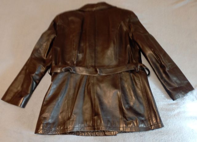 Chaquetón 3/4 Cuero Negro Cinturón