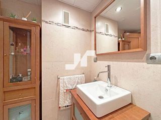 Piso en venta en Piscinas en Villarreal