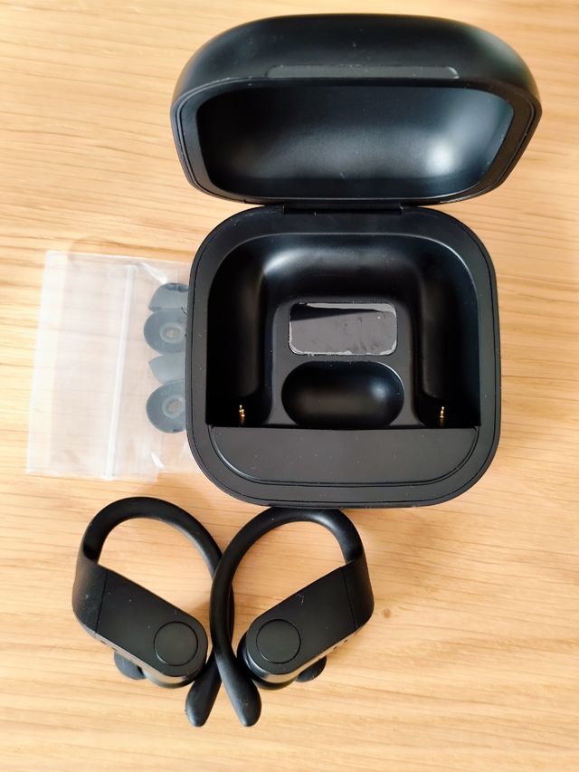 NUEVOS! Auriculares bluetooth deportivos