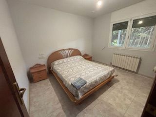 Chalet en venta en Joc de la Bola - Camps d'Esports - Ciutat Jardí - Montcada en Lleida