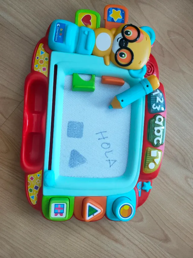 Pizarra Clementoni Canta y Dibuja