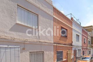 Chalet en venta en Carcaixent