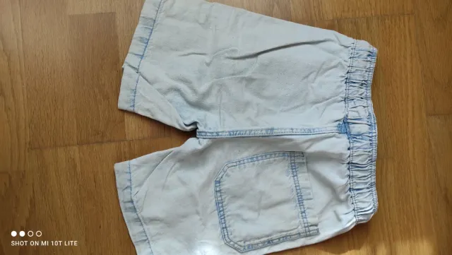 Pantalón corto vaquero niño marca Kiabi