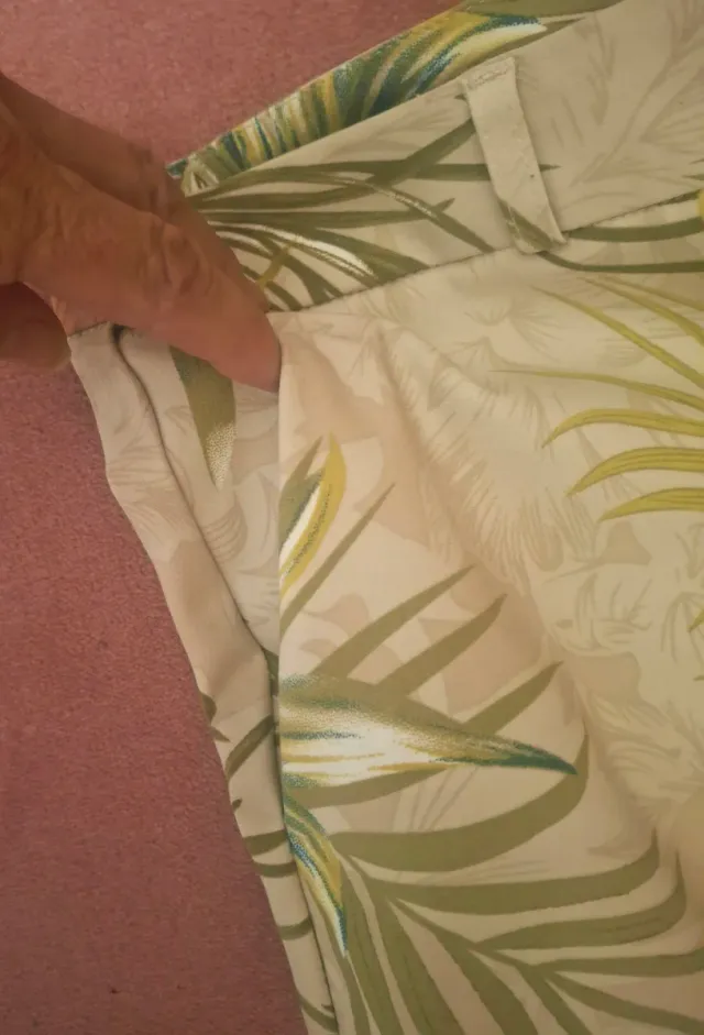 Pantalón estampado floral mujer