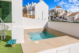 Casa adosada en venta en Casares