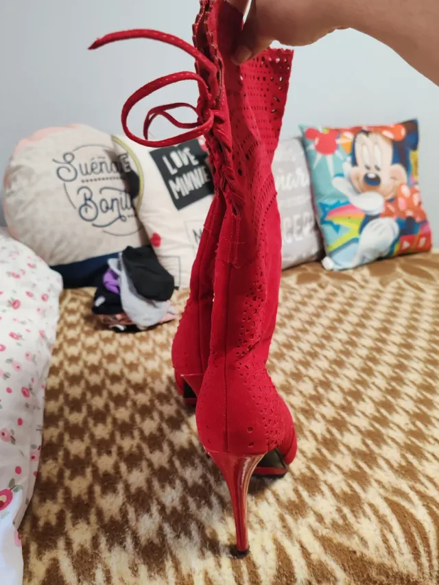 Botas rojas mujer