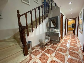 Casa adosada en venta en Torredonjimeno
