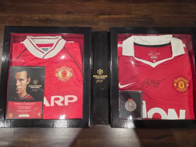 Caja Ryan Giggs United Legend