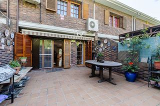 Casa adosada en venta en Montigalà -Sant Crist en Badalona